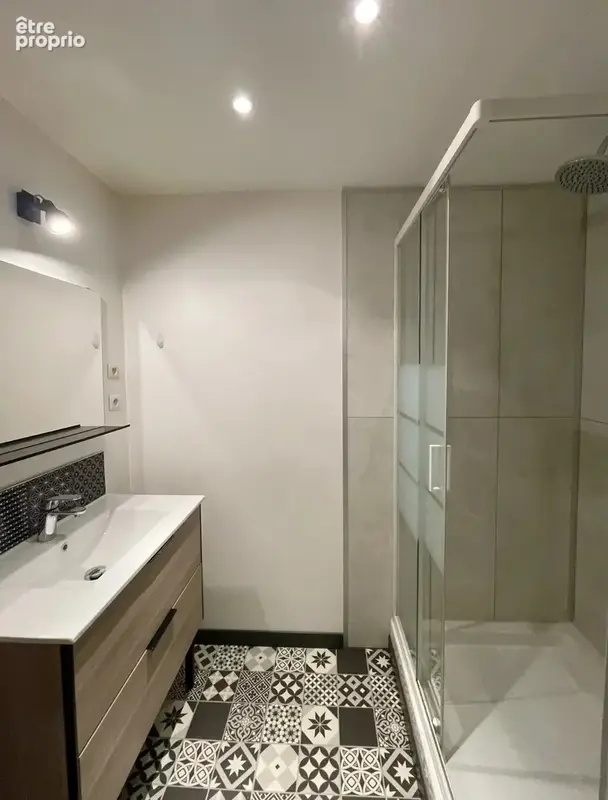 Réalmont centre, charmante maison de village louée de type T3. - photo 4