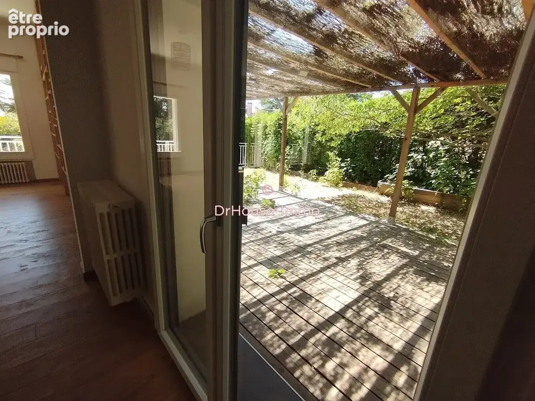 Maison 7 pièces 214 m² à vendre à Chateau-Arnoux-Saint-Auban (04160) - photo 36