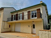 Maison à ARTHEMONAY