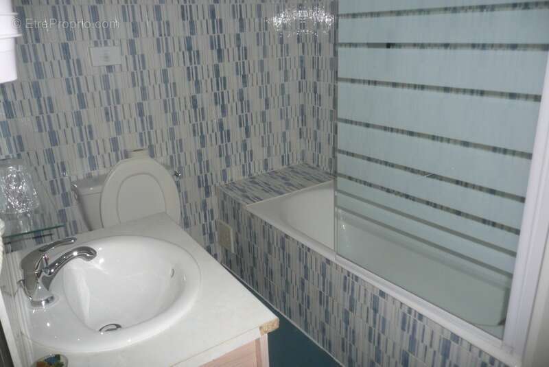 Maison à SAINT-CHAMARAND