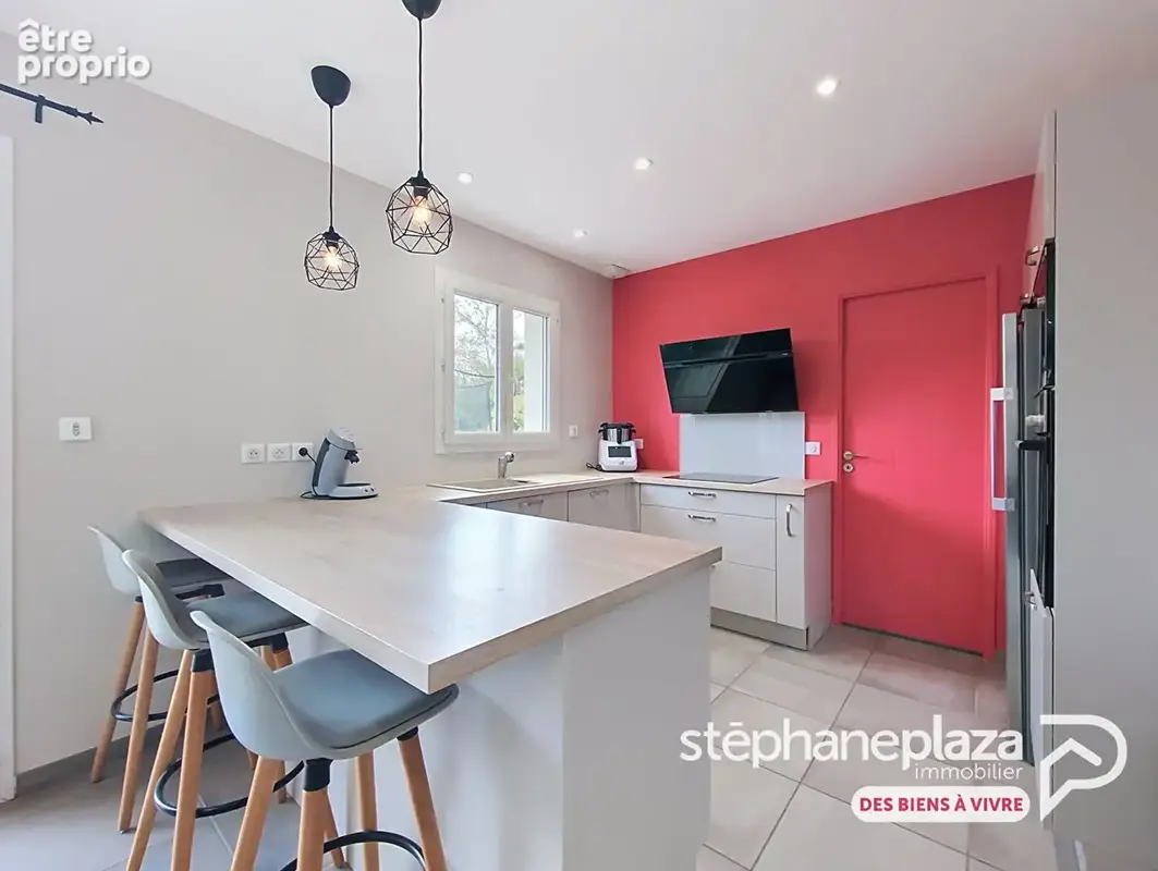 Villa de 2018 : 118m² habitables, 4 chambres + 1 bureau, garage, vue imprenable - photo 12