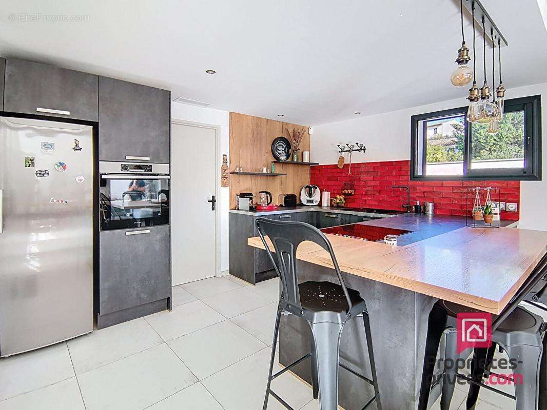 Maison à SAINT-MAXIMIN-LA-SAINTE-BAUME