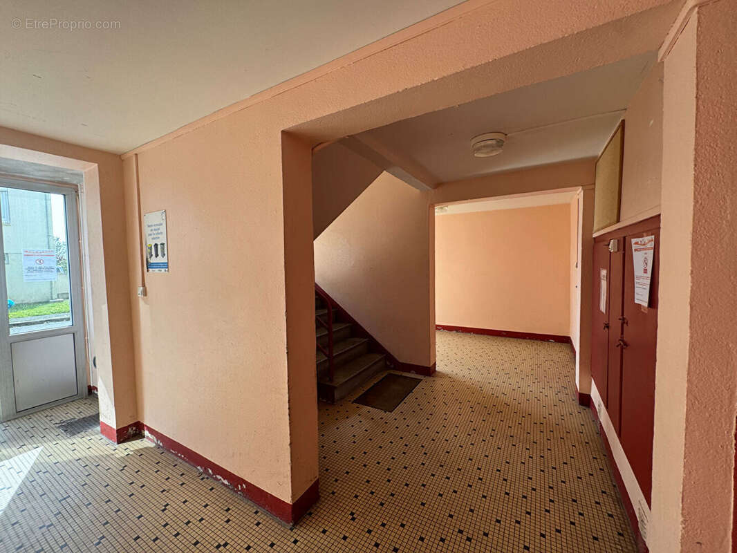 Appartement à TONNAY-CHARENTE