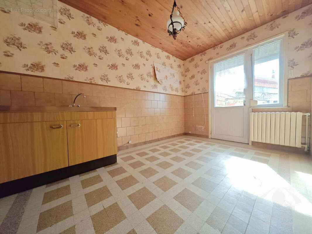 Maison à VILLERS-OUTREAUX