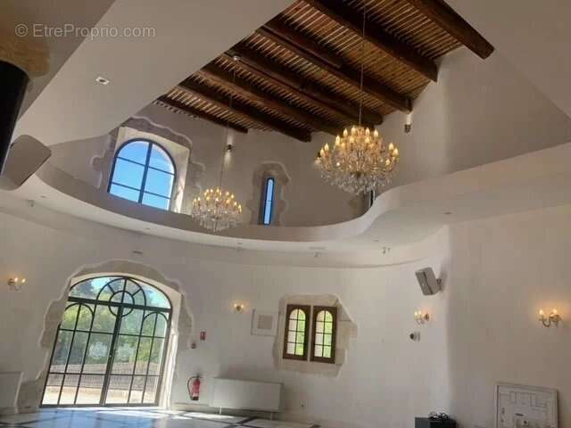 Maison à FONTVIEILLE