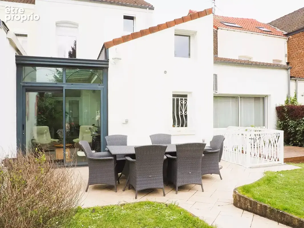 Maison  8 pièce(s) - photo 13
