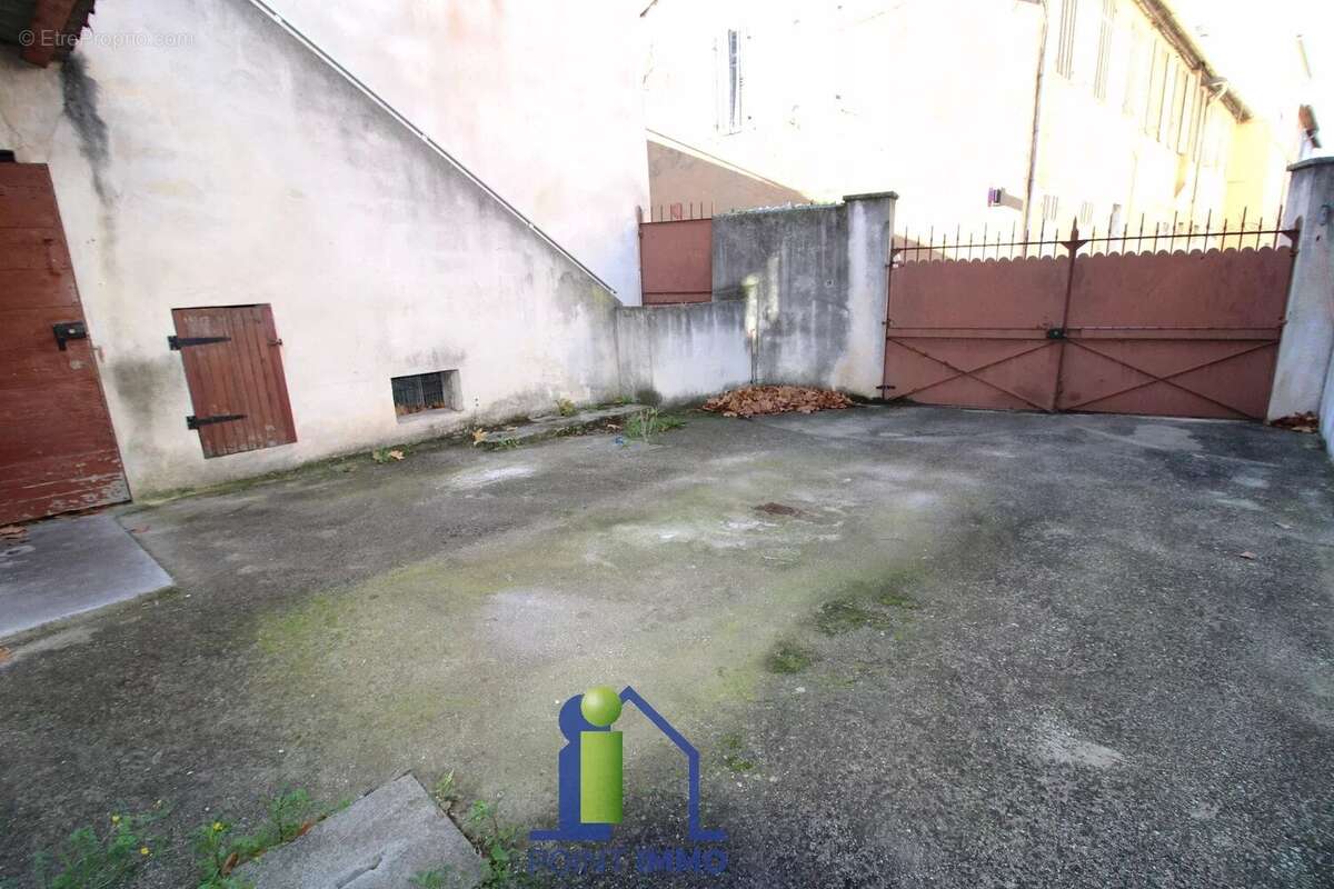 Appartement à MARSEILLE-11E