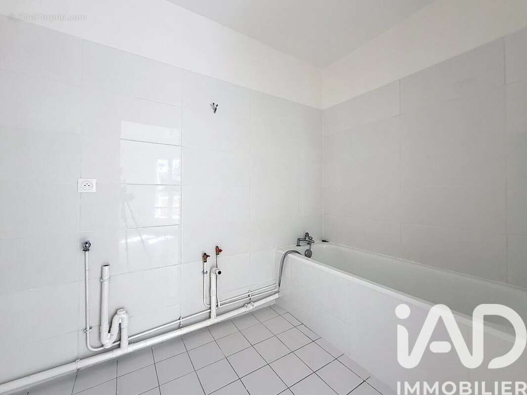 Photo 7 - Appartement à MOISSY-CRAMAYEL