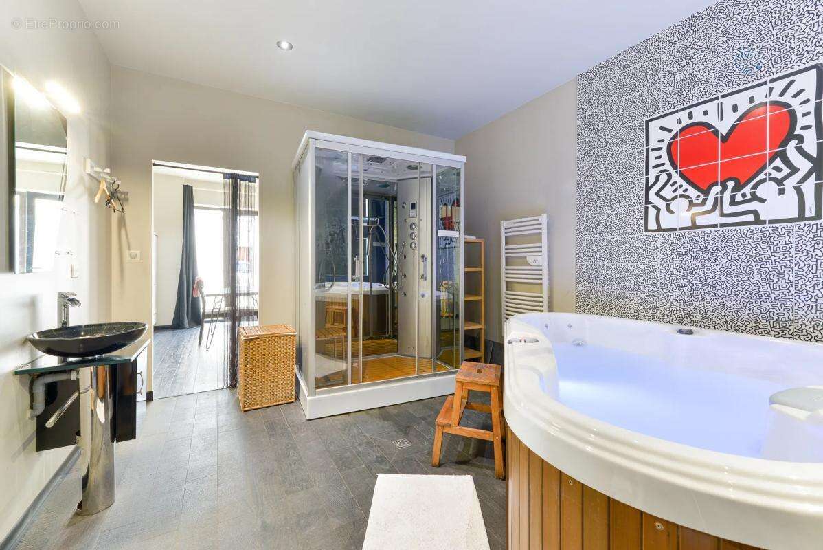 Appartement à SAINTE-LUCE-SUR-LOIRE