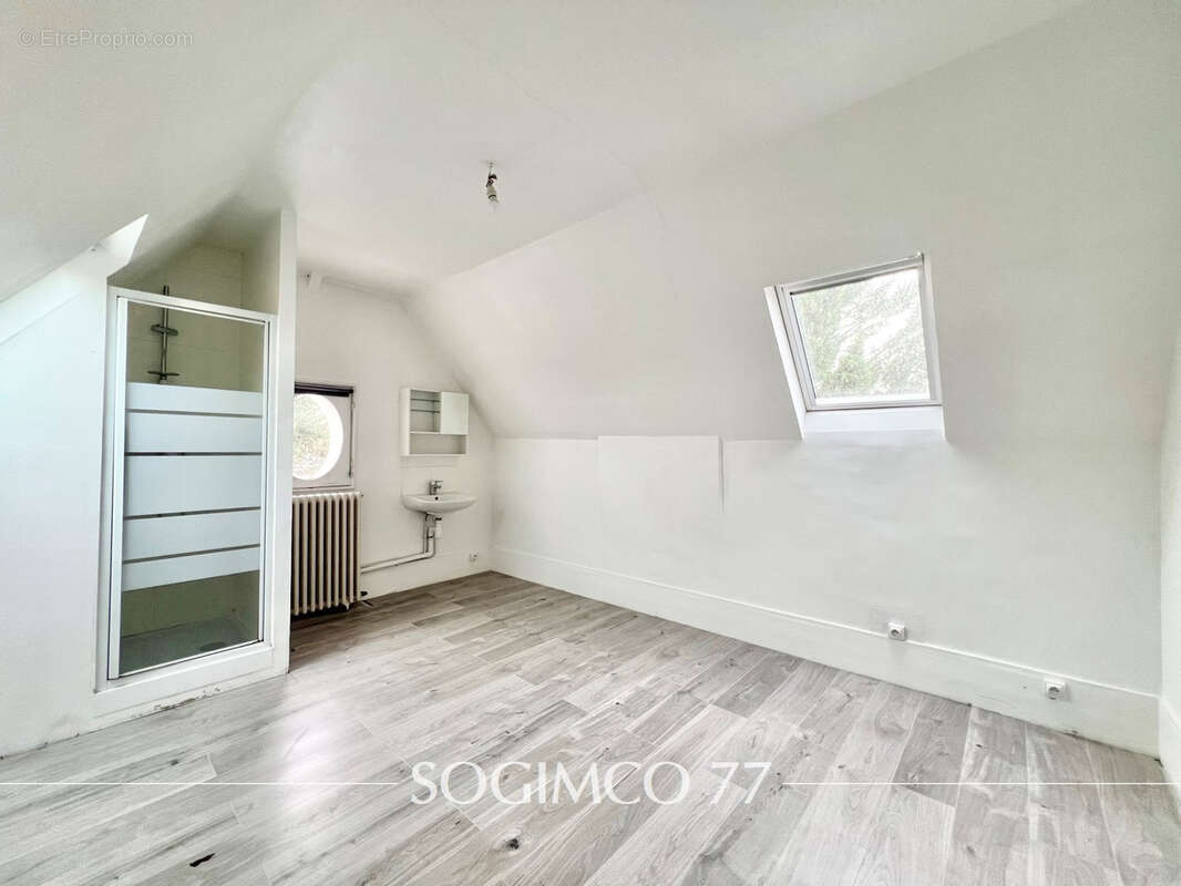 Maison à LAGNY-SUR-MARNE