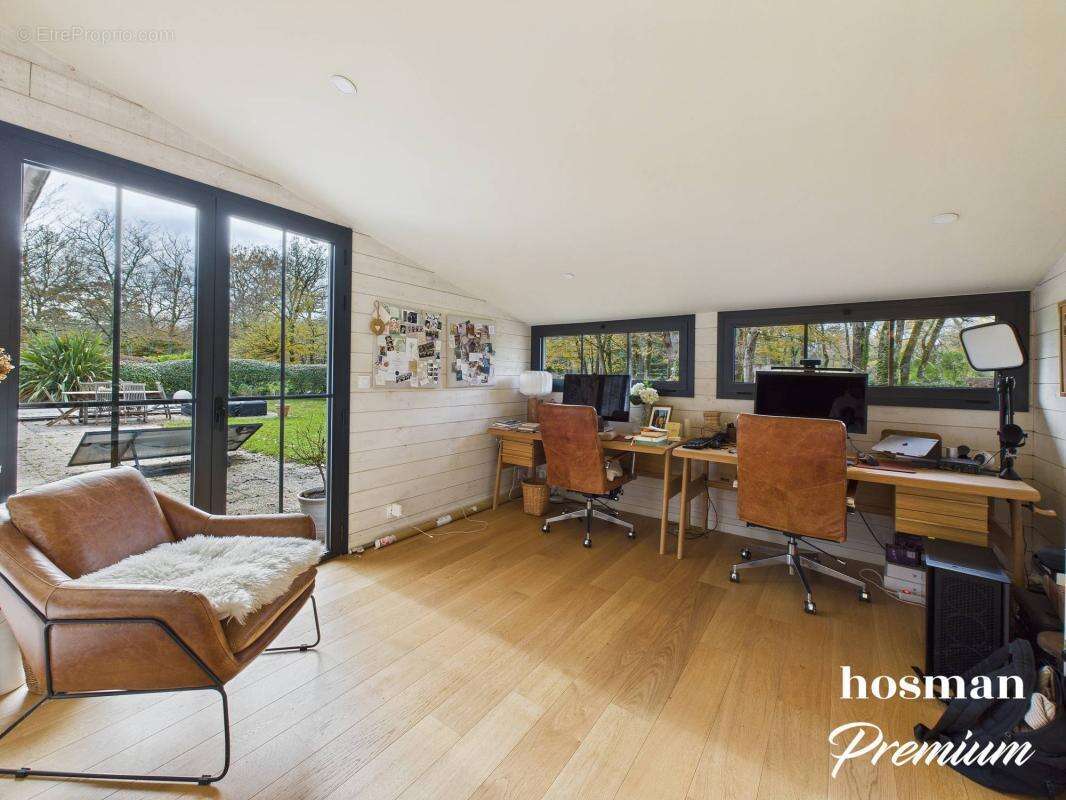 Maison à SAINT-SULPICE-ET-CAMEYRAC