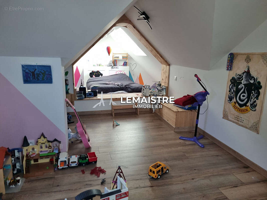 Maison à SAINT-LAURENT-DE-BREVEDENT