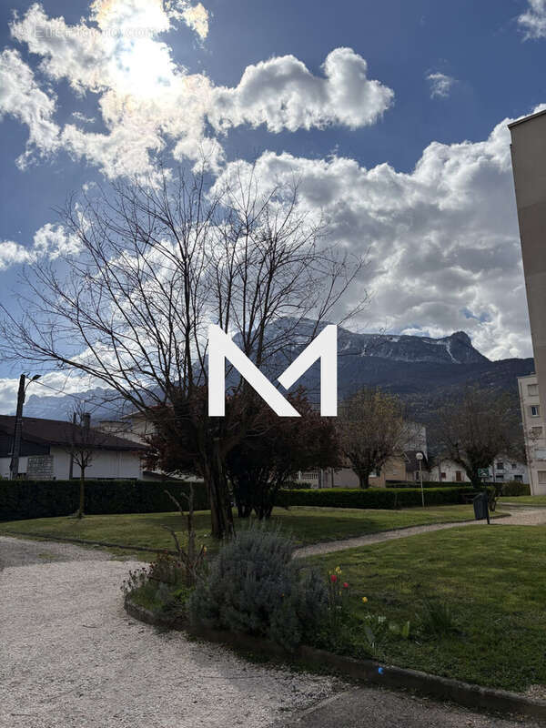 Appartement à SEYSSINET-PARISET