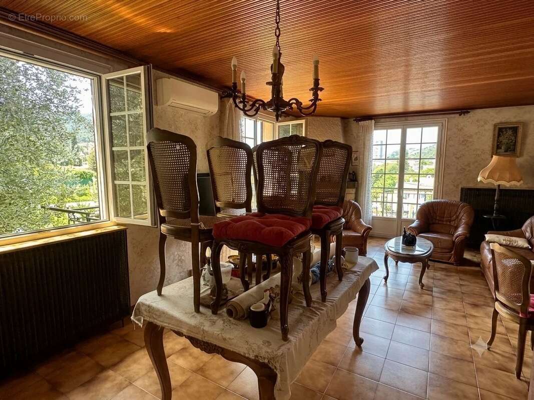 Exclusivité - Maison - photo 26