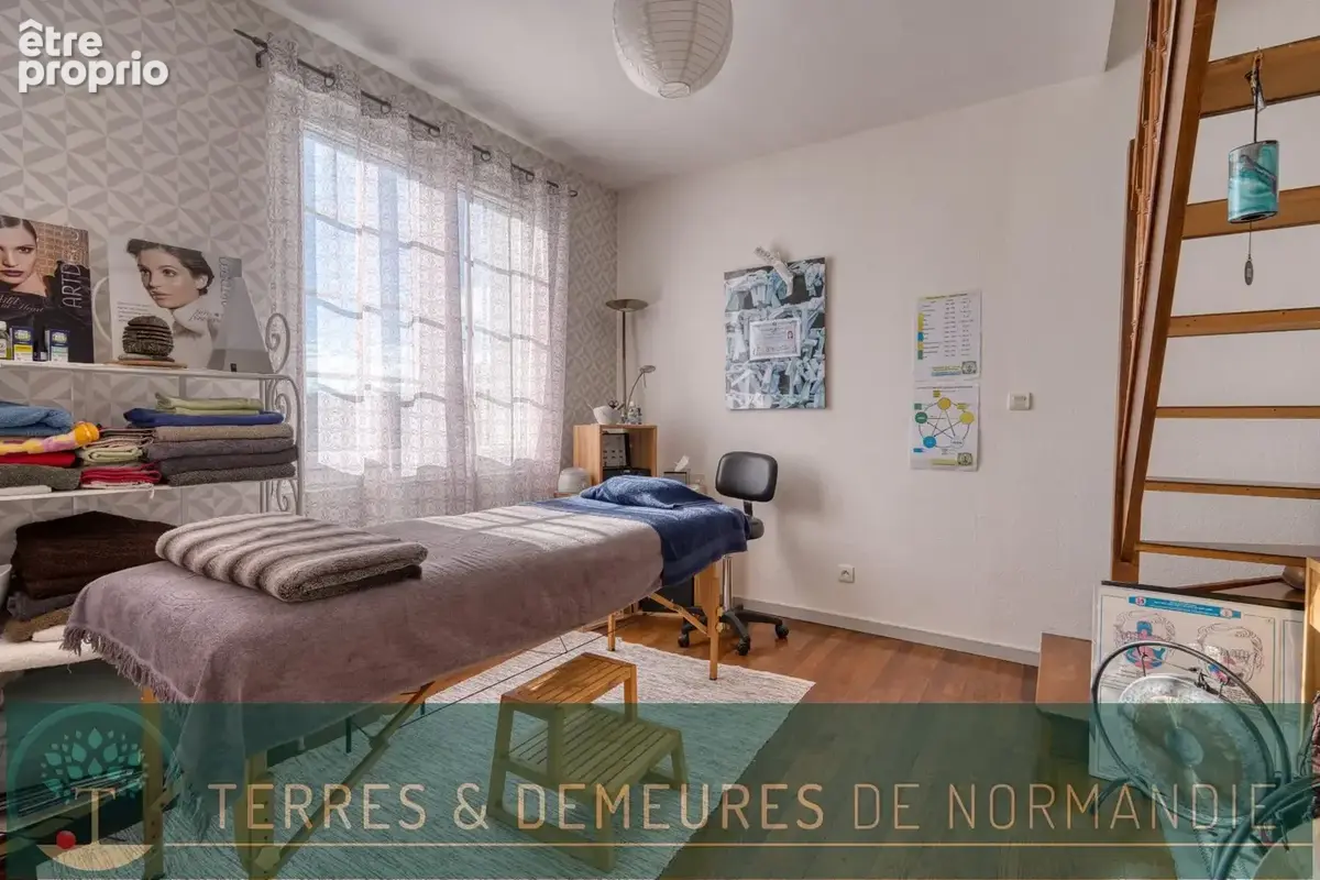 Martin-Église  Maison familiale 127 m² avec quatre chambres, jardin arboré de 1 611 m² - photo 6