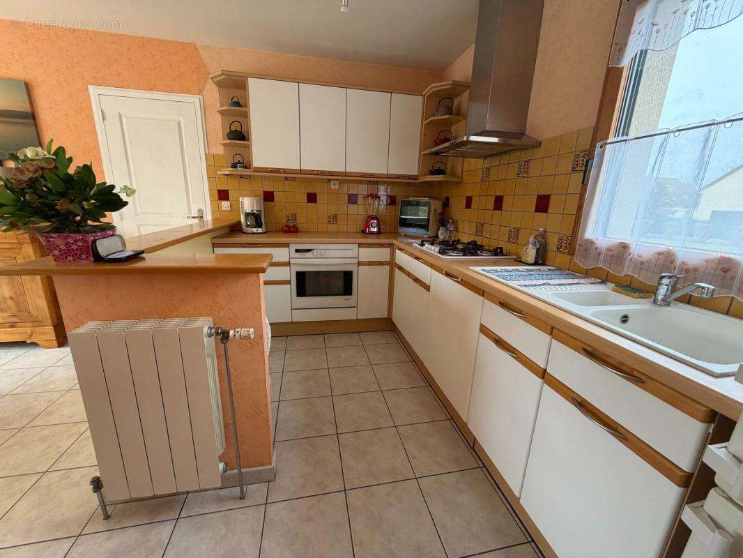 Maison à SARGE-LES-LE-MANS