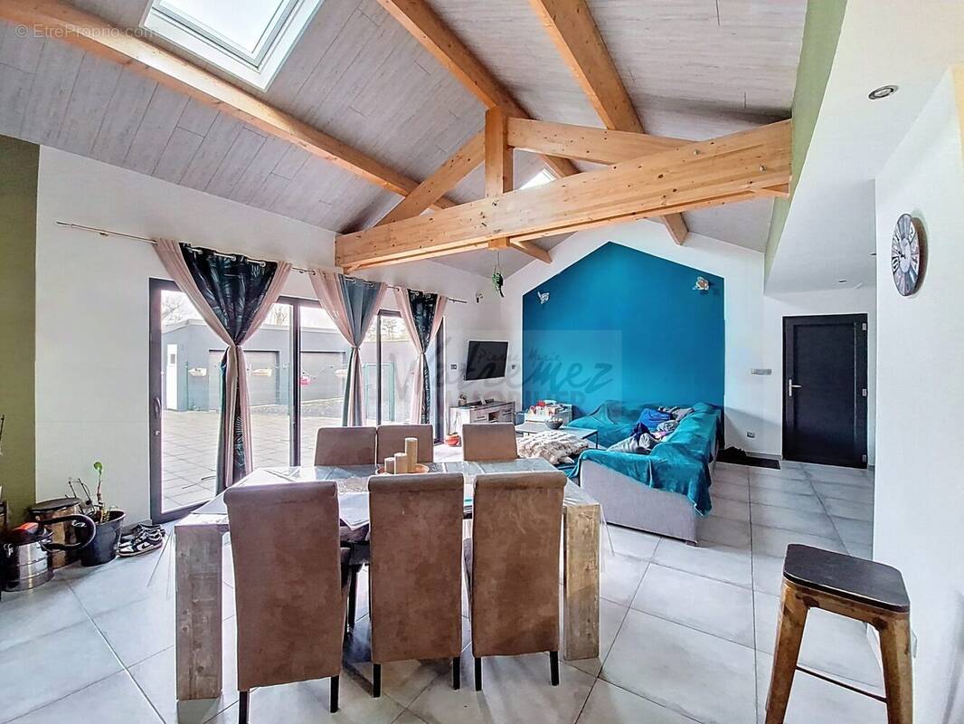 Maison à FRESNES-SUR-ESCAUT