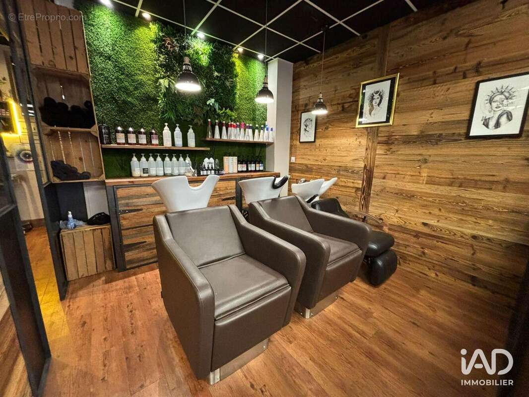 Photo 2 - Commerce à LE MANS