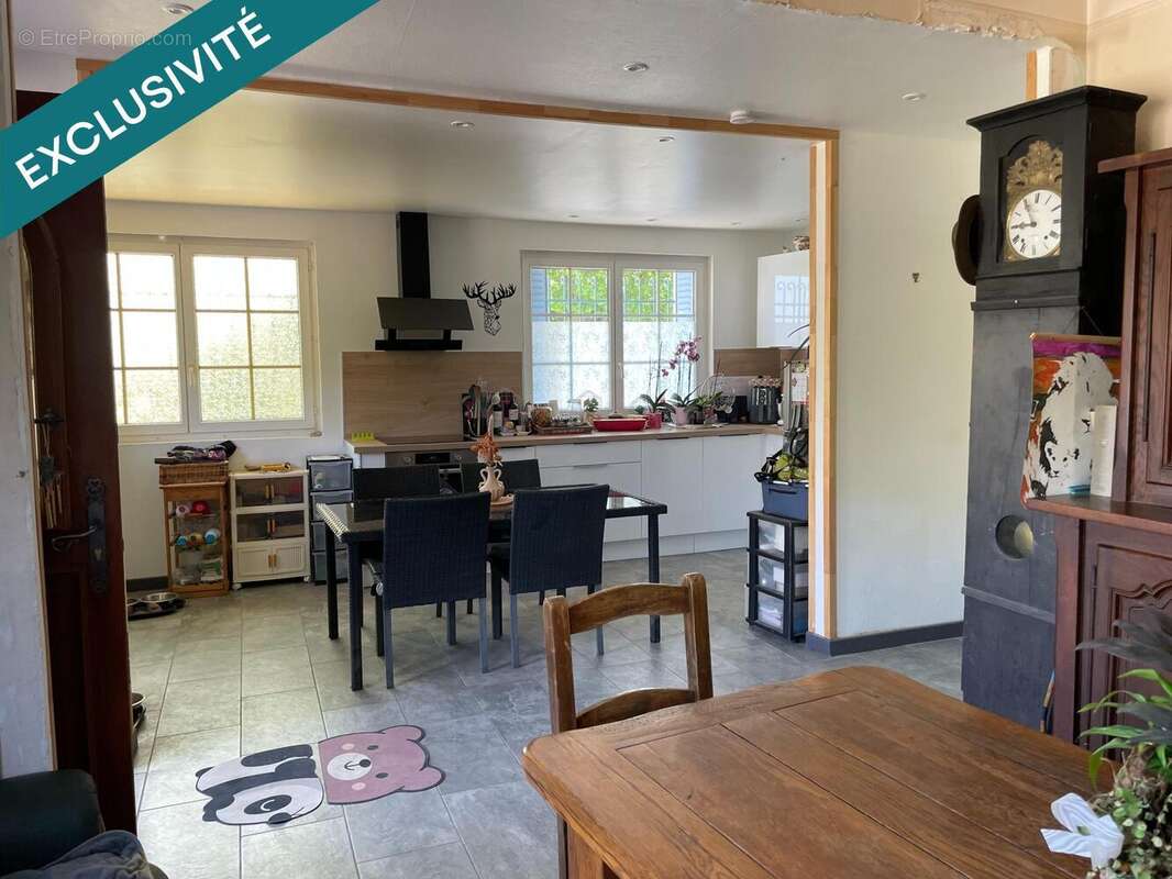 Photo 3 - Maison à ANGERVILLIERS