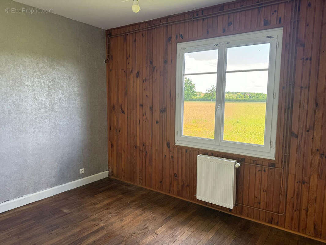 Maison à BESSAY-SUR-ALLIER