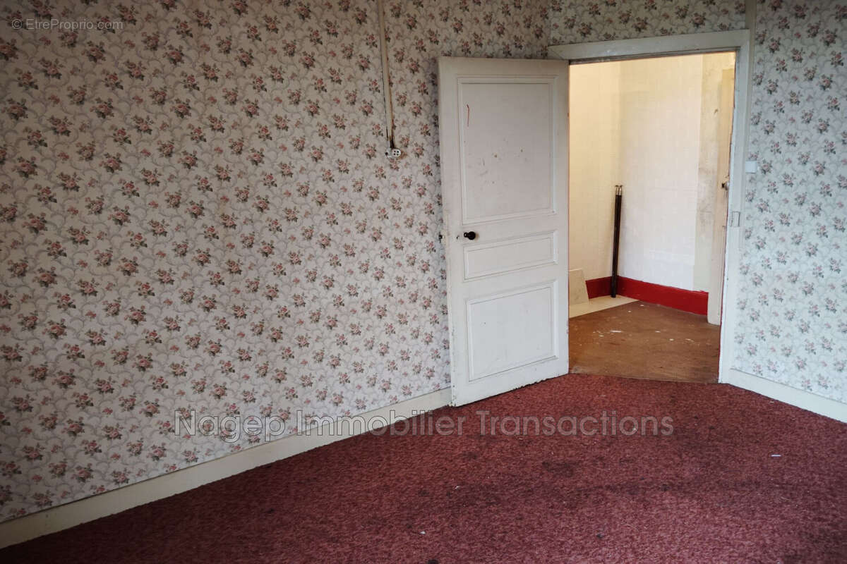 Maison à PREVERANGES