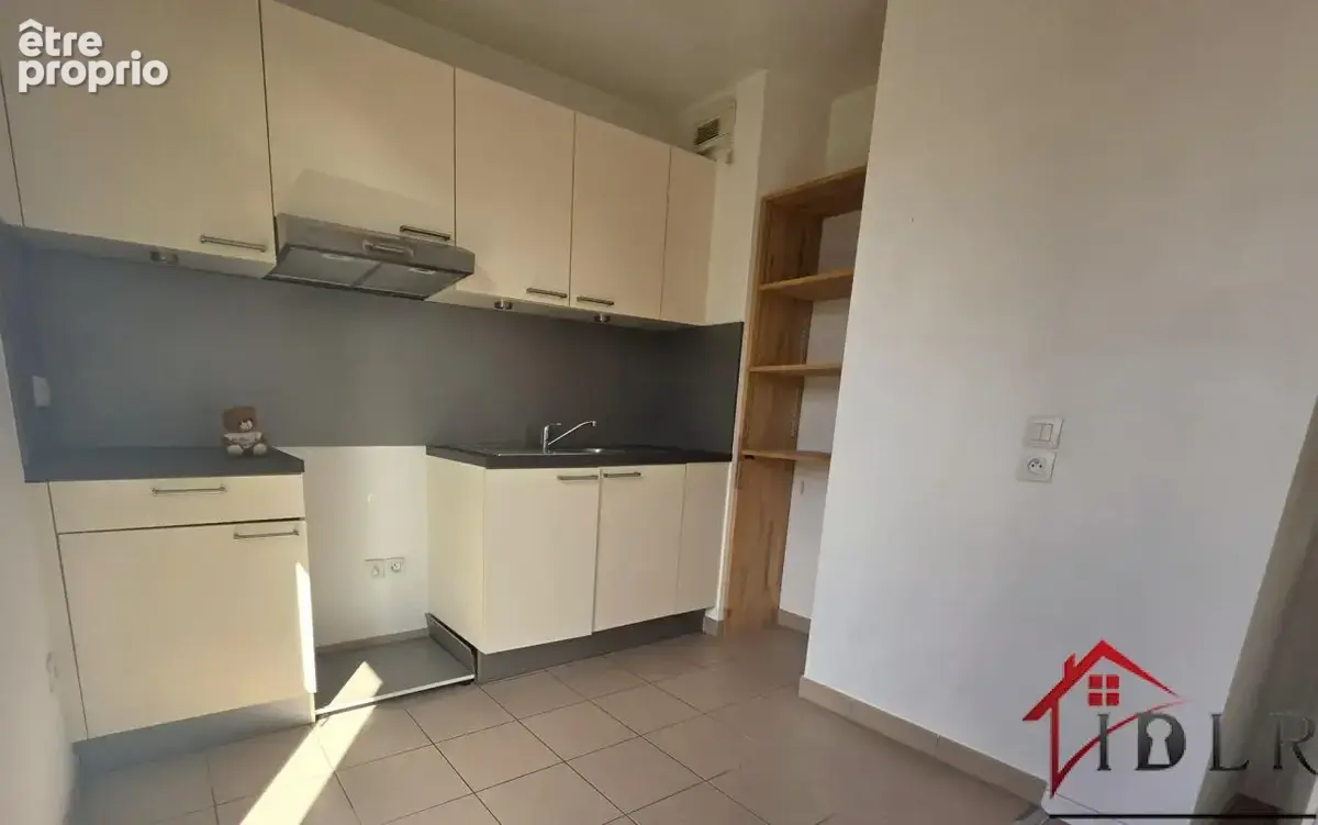 COMBS LA VILLE - Appartement - 2 pièces - 46m2 - photo 3