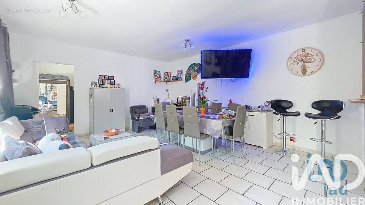 Photo 1 - Maison à ANGLURE