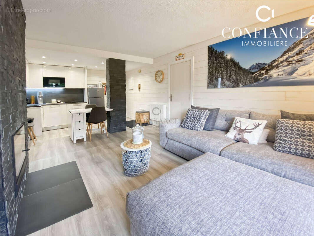 Appartement à SAINT-ETIENNE-DE-TINEE