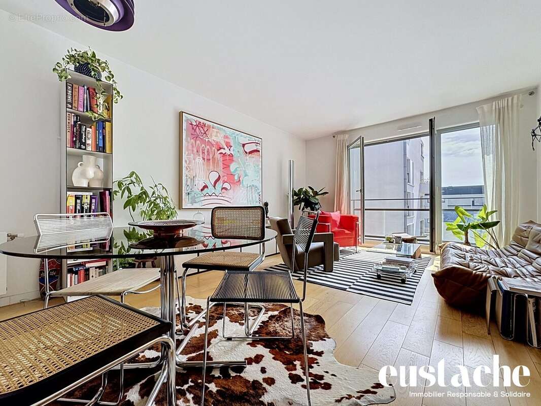 Appartement à PARIS-19E