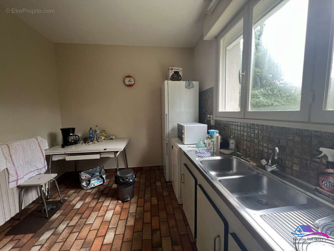 cuisine - Maison à CULAN