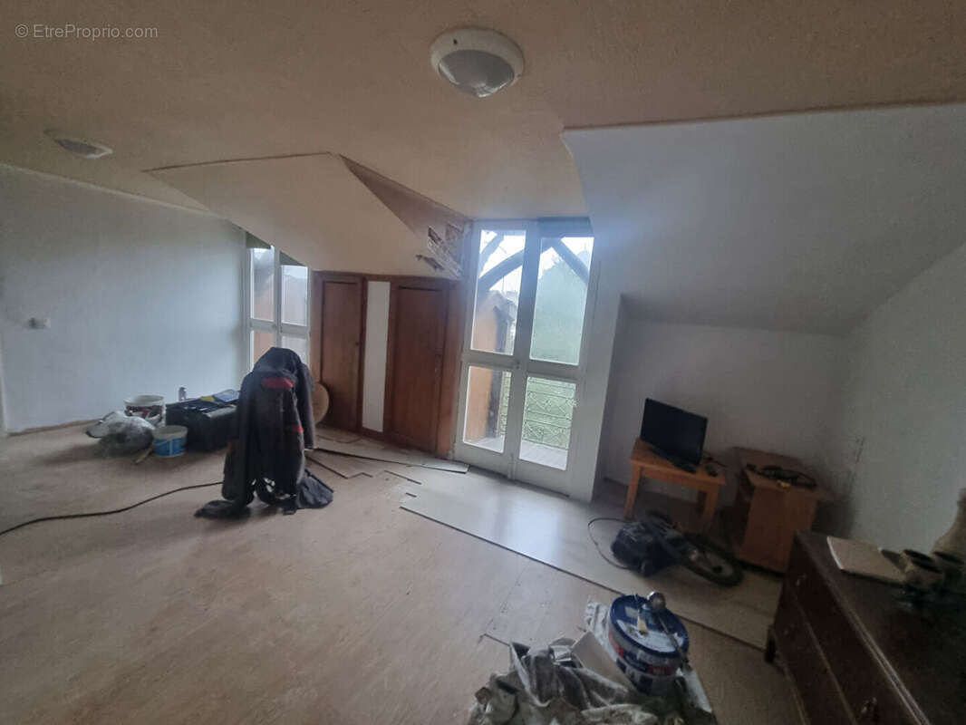 Maison à SAINT-HILAIRE-DU-HARCOUET