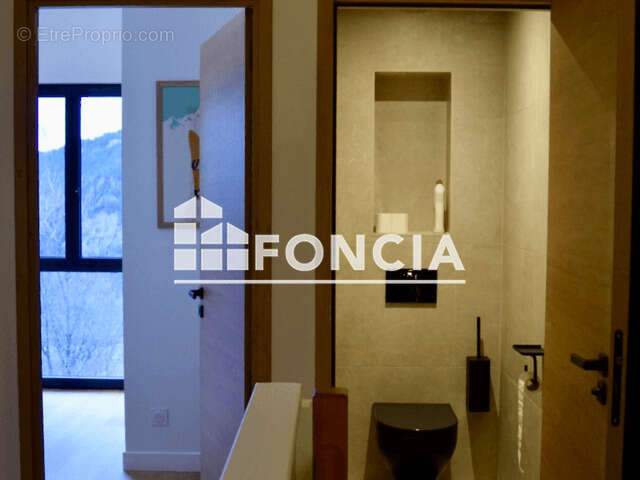 Appartement à SAINT-FRANCOIS-LONGCHAMP