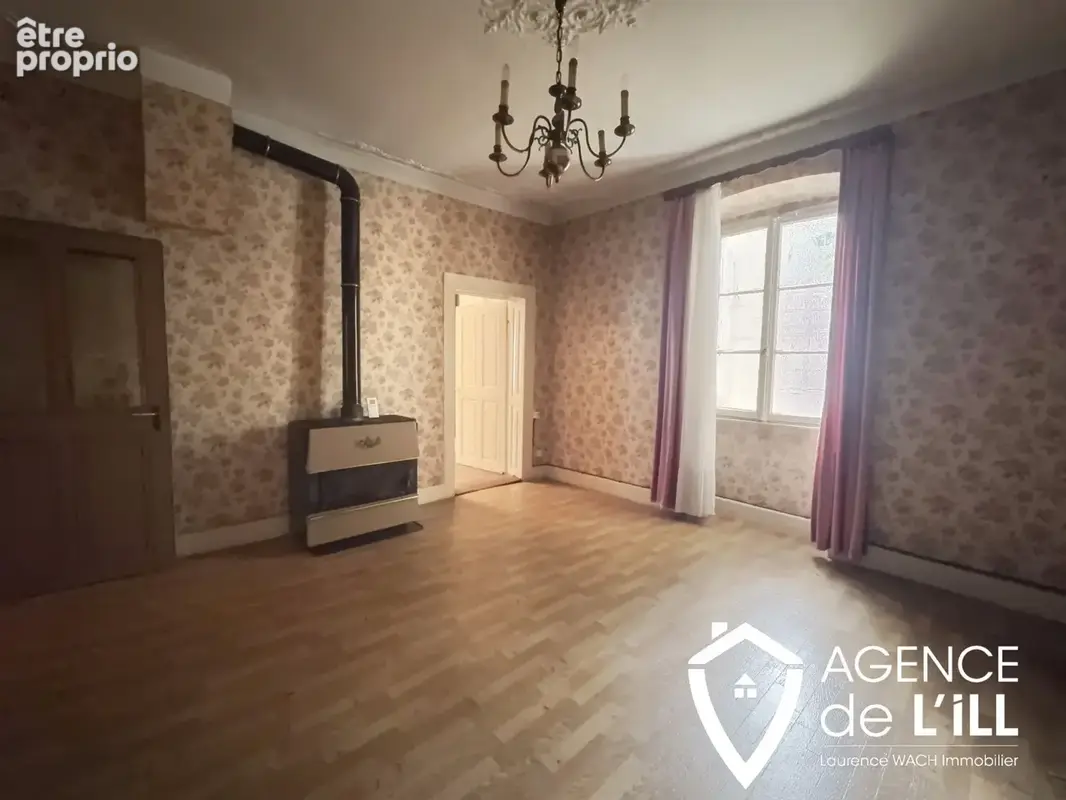 Ancienne maison bourgeoise de 215 m2 à Saasenheim sur 19 ares de terrain - photo 8