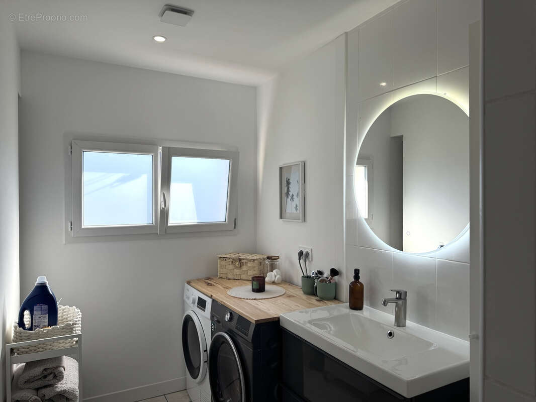 Maison à VILLENAVE-D'ORNON