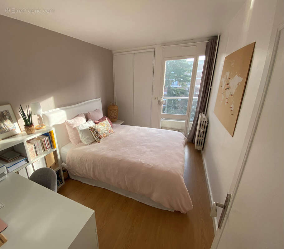 Appartement à JOUY-EN-JOSAS