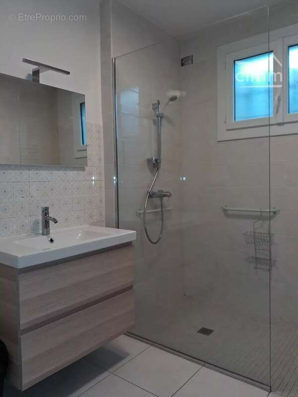 Appartement à SAINT-PIERRE-D'ALLEVARD