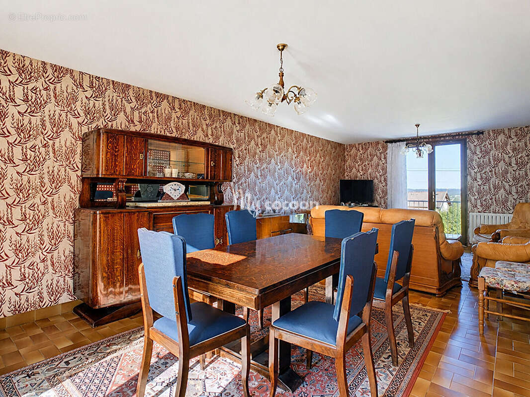 Maison - T4 - 93 m² - photo 3