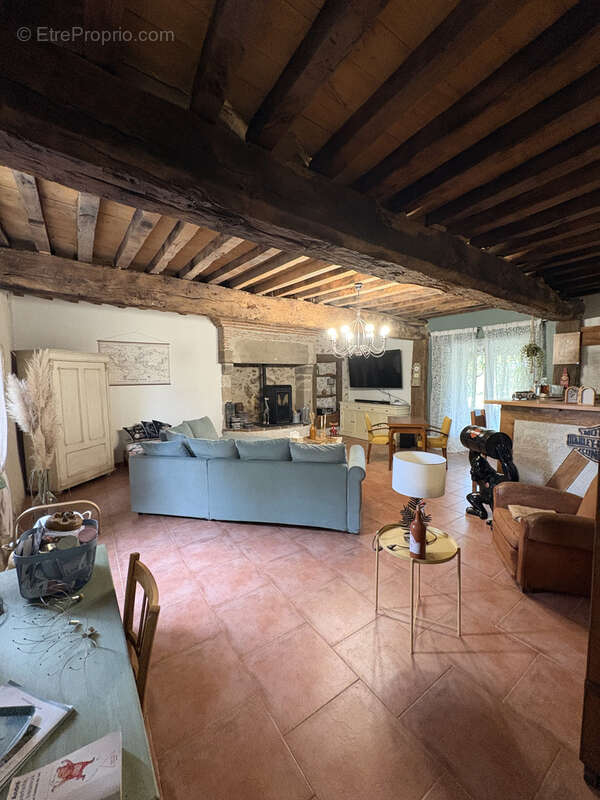 Maison à CHABRAC