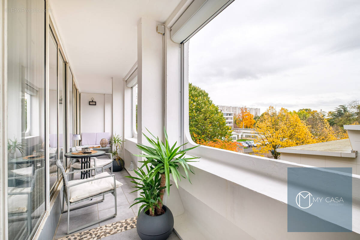 Appartement à LYON-9E