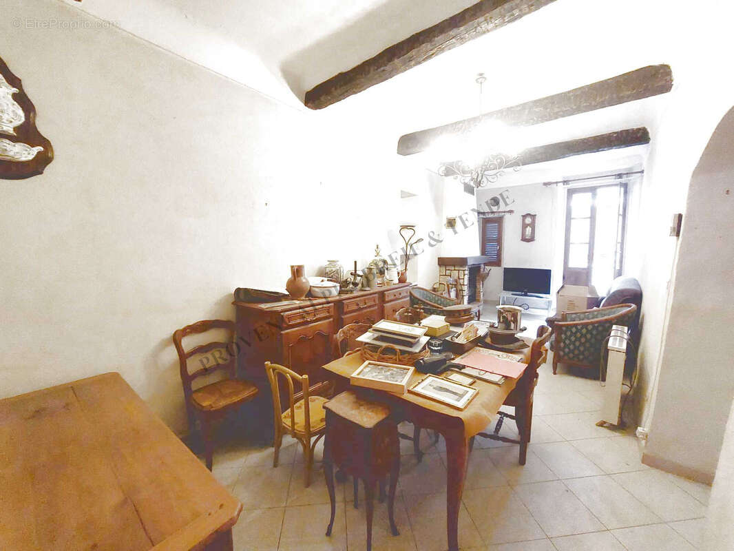 Centre village - photo 3