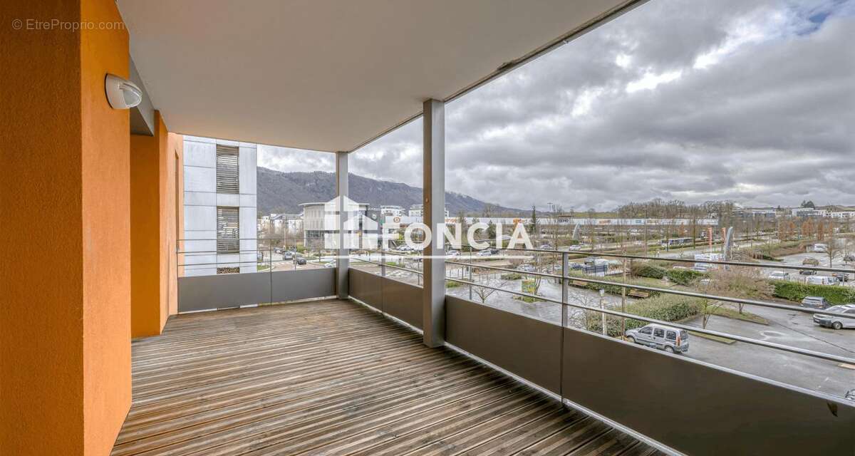 Appartement à SEYNOD