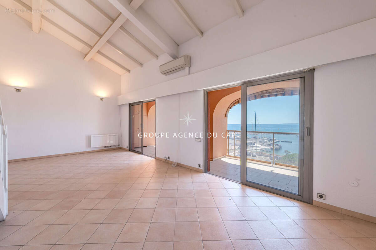 Appartement 3/4 piceces vue mer frejus plage - photo 5