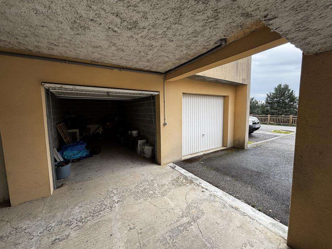 Appartement à COUZEIX