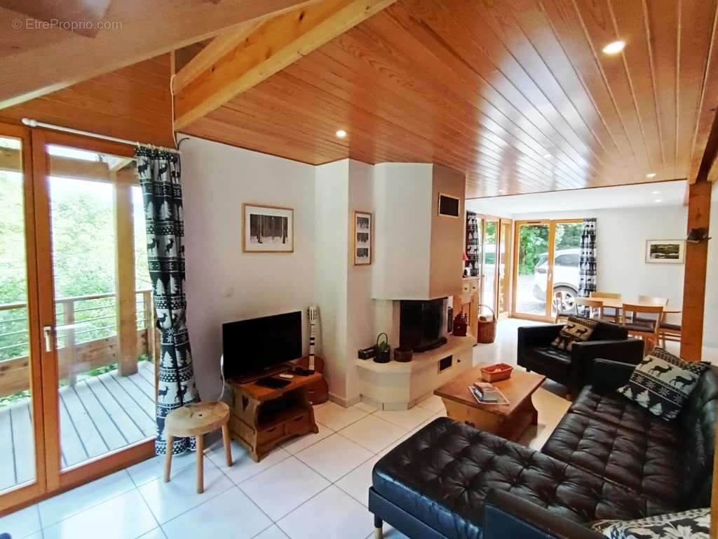 Gérardmer bord du Lac BEAU CHALET - photo 10