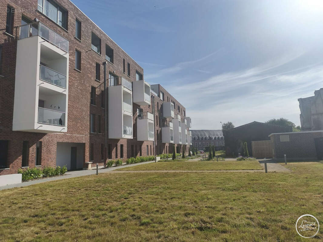 Appartement 95 m² à Saint-Omer  - photo 9