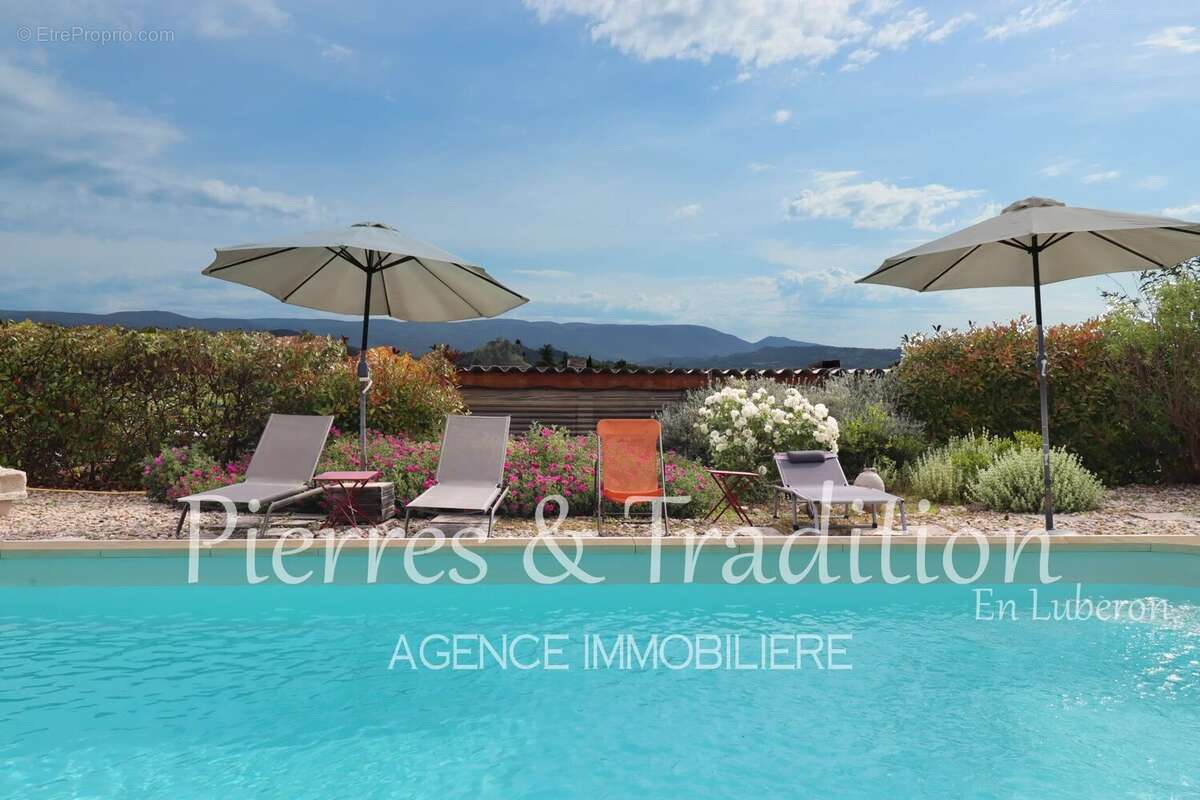 Maison à ROUSSILLON