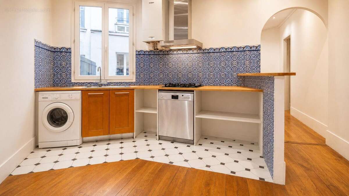 Photo 5 - Appartement à PARIS-18E