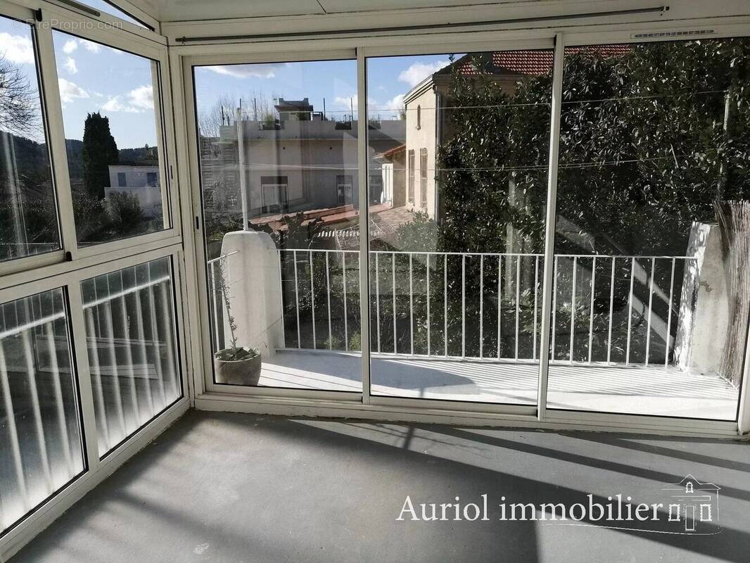 Appartement à SAINT-ZACHARIE