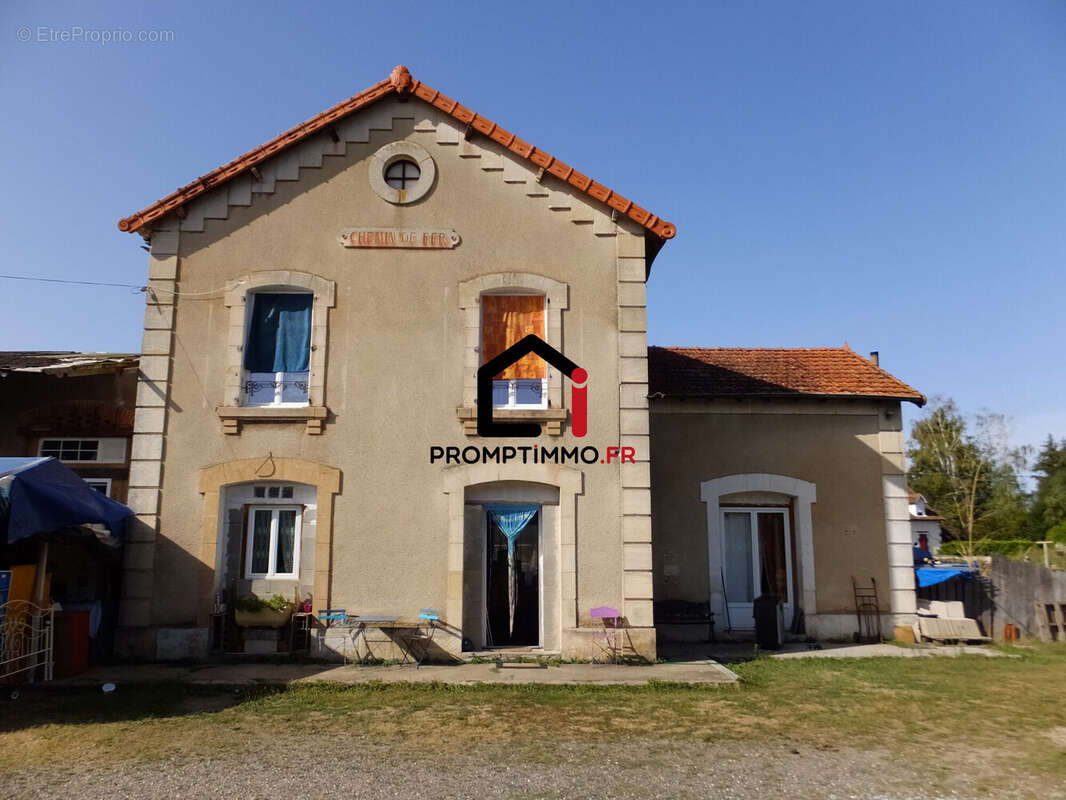Maison à CHARENTON-DU-CHER