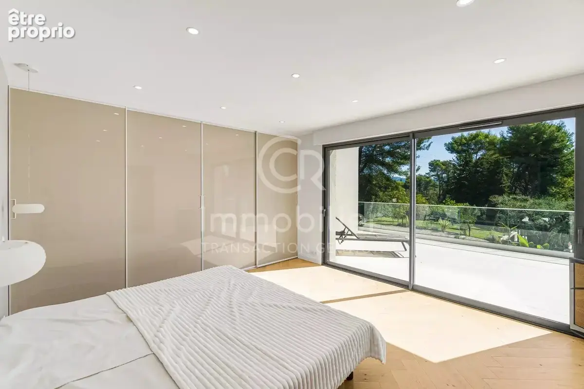 Mougins - Villa de Prestige - photo 13